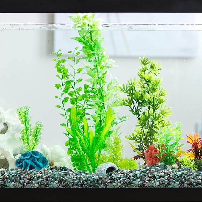 Halatool 1LB Green Aquarium Gravel for Fish Tank 0.35"- 0.6" Landscaping Pebbles for Home Decor Natural Decorative Polished Stones for Potted Plants DIY Handmade & Vase Filler